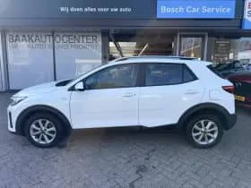 Kia Stonic 1.0 T-GDi MHEV Dynamic Line | Camera | Climate thumbnail 3