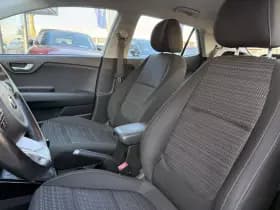 Kia Stonic 1.0 T-GDi MHEV Dynamic Line | Camera | Climate thumbnail 7