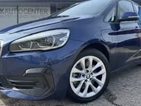 BMW 2 Serie Active Tourer 225xe iPerformance Executive | Leer | Navi | Camera thumbnail 2