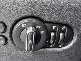 MINI Electric Mini Classic 33 kWh | Keyless | Navi | Stoel / stuurverw. thumbnail 12