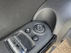 MINI Electric Mini Classic 33 kWh | Keyless | Navi | Stoel / stuurverw. thumbnail 16