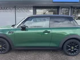 MINI Electric Mini Classic 33 kWh | Keyless | Navi | Stoel / stuurverw. thumbnail 3