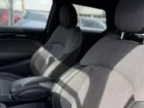 MINI Electric Mini Classic 33 kWh | Keyless | Navi | Stoel / stuurverw. thumbnail 6