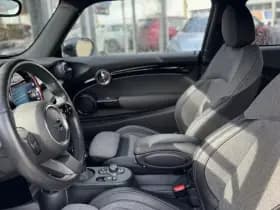 MINI Electric Mini Classic 33 kWh | Keyless | Navi | Stoel / stuurverw. thumbnail 7