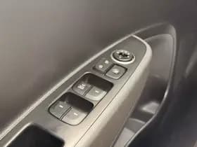 Hyundai I10 1.0i Comfort | Airco | Bluetooth | Dealer OH thumbnail 20