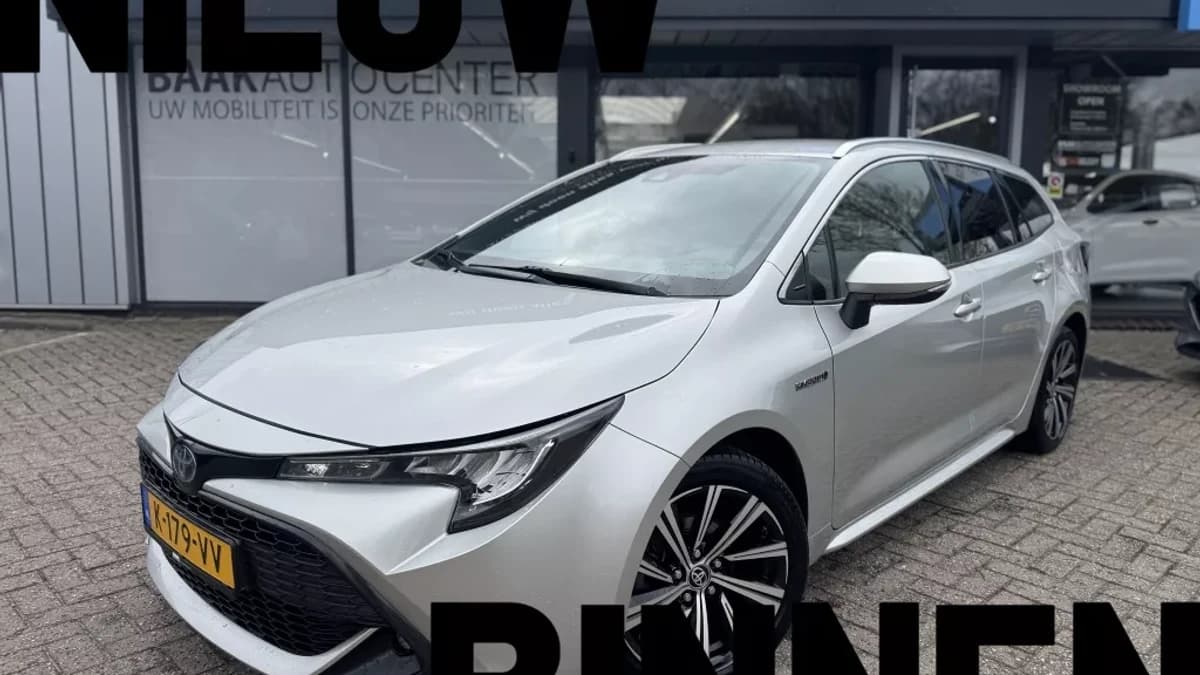 Toyota Corolla Touring Sports 1.8 Hybrid Dynamic | Carplay | Camera | Trekhaak — foto 1