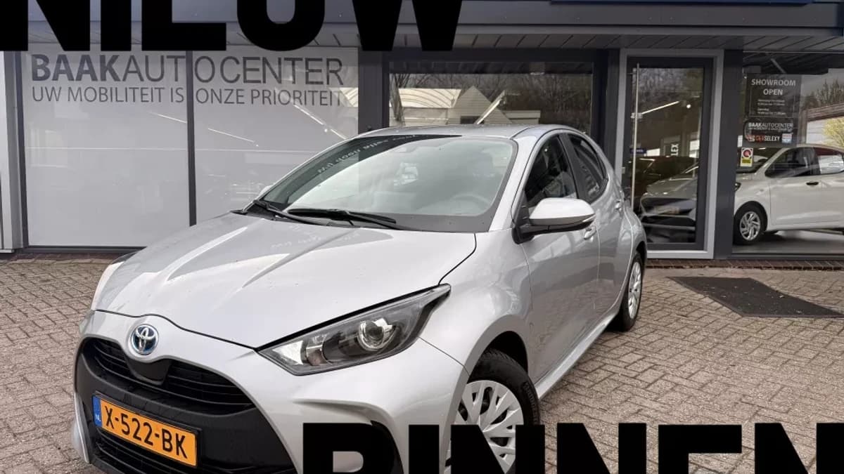 Toyota Yaris 1.5 Hybrid Active | Carplay | Camera — foto 1