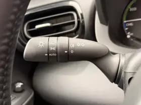 Toyota Yaris 1.5 Hybrid Active | Carplay | Camera thumbnail 13