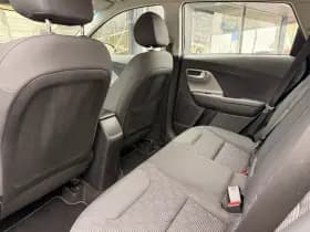 Kia Niro 1.6 GDi Hybrid ComfortLine | Carplay | Climate thumbnail 15