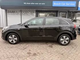 Kia Niro 1.6 GDi Hybrid ComfortLine | Carplay | Climate thumbnail 3