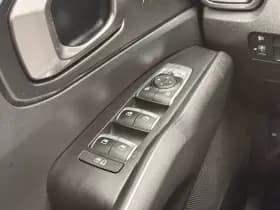 Kia Sorento 1.6 T-GDI Comfortline 5p | Trekhaak | Camera | Carplay thumbnail 22