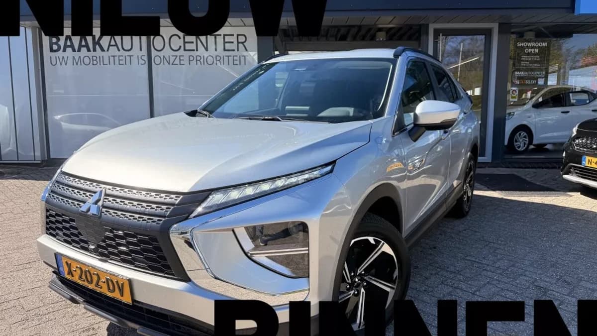 Mitsubishi Eclipse Cross 2.4 PHEV Intense | Camera | Cruise | Climate — foto 1