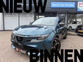 Alfa Romeo Romeo Junior 1.2 T Hybrid Speciale | 360 | 18" | Navi