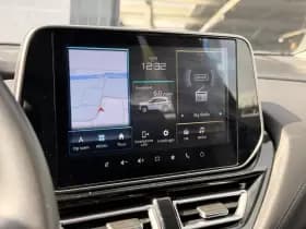 Suzuki S-Cross 1.5 Hybrid Style thumbnail 17