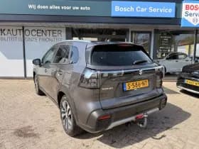 Suzuki S-Cross 1.5 Hybrid Style thumbnail 4