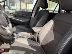 Suzuki S-Cross 1.5 Hybrid Style thumbnail 7