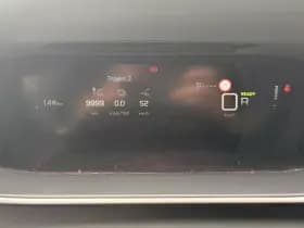 Peugeot e-2008 thumbnail 6