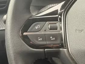 Peugeot e-2008 thumbnail 7