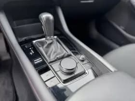 Mazda 3 thumbnail 14