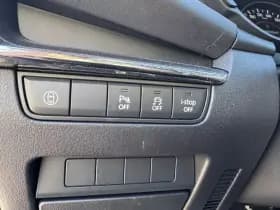 Mazda 3 thumbnail 17