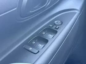 Hyundai i20 thumbnail 21