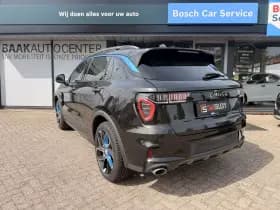 Lynk & Co 01 thumbnail 4