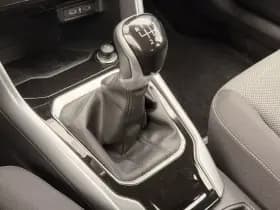 Volkswagen T-Roc thumbnail 18