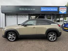 Mazda MX-30 thumbnail 3