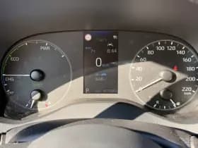 Toyota Yaris thumbnail 10