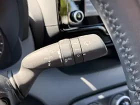 Toyota Yaris thumbnail 14