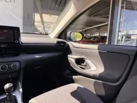 Toyota Yaris thumbnail 23