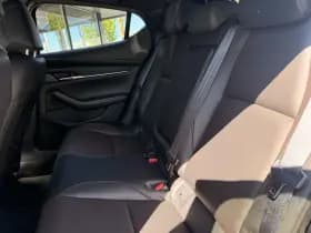Mazda 3 thumbnail 16