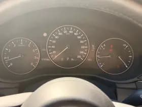 Mazda 3 thumbnail 10