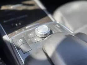 Mercedes-Benz E-Klasse thumbnail 14