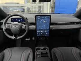 Ford Mustang Mach-E Extended Premium RWD 88 kWh | Panorama dak | 19 inch Machined Black | B&O | Elekt. achterklep | Warmtewerende voorruit thumbnail 2