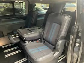 Ford Tourneo Custom PHEV 233PK L1 Sport | Geel kenteken | Incl. BPM & BTW | 8 Persoons | Panoramadak | Inklapbare trekhaak | 1.850kg trekgw. thumbnail 19