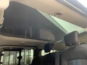 Ford Tourneo Custom PHEV 233PK L1 Sport | Geel kenteken | Incl. BPM & BTW | 8 Persoons | Panoramadak | Inklapbare trekhaak | 1.850kg trekgw. thumbnail 21