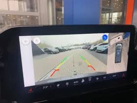 Ford Tourneo Custom PHEV 233PK L1 Sport | Geel kenteken | Incl. BPM & BTW | 8 Persoons | Panoramadak | Inklapbare trekhaak | 1.850kg trekgw. thumbnail 35