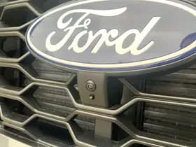 Ford Tourneo Custom PHEV 233PK L1 Sport | Geel kenteken | Incl. BPM & BTW | 8 Persoons | Panoramadak | Inklapbare trekhaak | 1.850kg trekgw. thumbnail 7