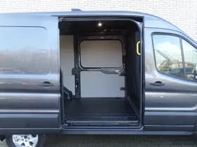 Ford Transit L2H2 350 2.0 TDCI 165pk Limited | Trekhaak | Dubbele schuifdeur | Bijrijdersstoel | Stoel - stuurwielverw. | Blis | Adaptieve cruise. | Snel leverbaar! thumbnail 23