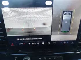 Ford Transit L2H2 350 2.0 TDCI 165pk Limited | Trekhaak | Dubbele schuifdeur | Bijrijdersstoel | Stoel - stuurwielverw. | Blis | Adaptieve cruise. | Snel leverbaar! thumbnail 26