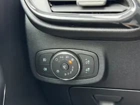 Ford Fiesta 1.0 EcoBoost Hybrid ST-Line X Automaat | Camera | Winter Pack | Cruise Control | Navigatie | Apple Carplay thumbnail 18