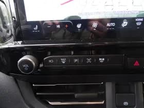 Ford Tourneo Custom 2.5 Plug-IN Hybrid 233 PK L2H1 Titanium X | Adaptieve Led Koplampen | Trekhaak Wegklapbaar | Blis | Adaptieve Cruise. | Camera | Uit Voorraad Leverbaar thumbnail 23