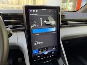 Ford Capri Style Standard Range RWD 52 kWh | All-Weather banden | Massagestoel | Draadloze telefoonlader | Apple Carplay thumbnail 28