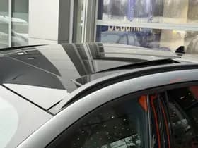 Ford Kuga 2.5 PHEV ST-Line | Panoramadak | Winter Pack | Head Up | BLIS | Camera | Draadloze telefoonlader | Carplay thumbnail 9