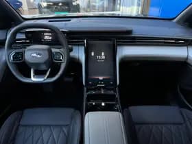 Ford Explorer Premium Extended Range RWD 77 kWh thumbnail 2