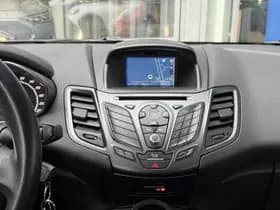 Ford Fiesta 1.0 Style Essential | Dealer onderhouden | Navigatie | Airco | Bluetooth thumbnail 14