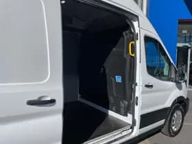 Ford Transit thumbnail 27