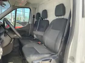 Ford Transit thumbnail 4