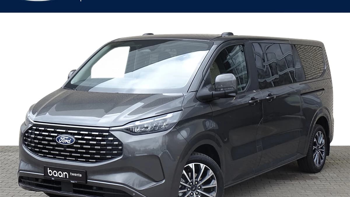 Ford Tourneo Custom 2.5 Plug-IN Hybrid 233 PK L2H1 Titanium X | Ex. BTW & Incl. BPM | 5 Persoons DC | Adaptieve Led Koplampen | Trekhaak Wegklapbaar | Blis | Adaptieve Cruise. | Camera | Uit Voorraad Leverbaar — foto 1